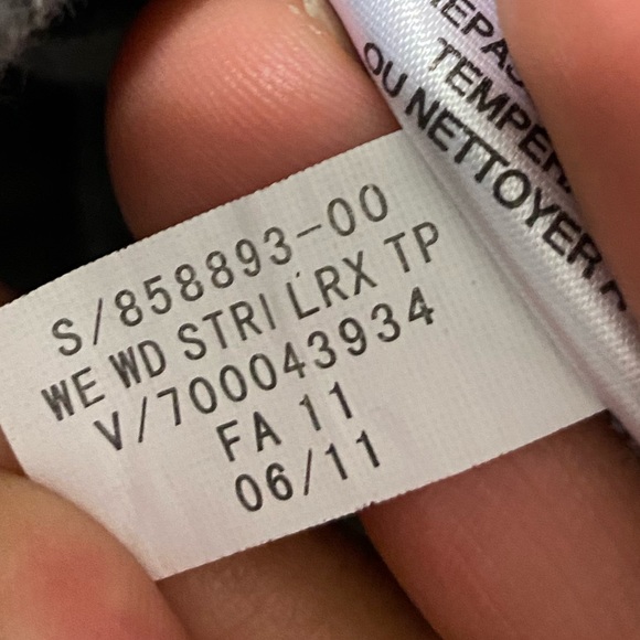 Banana Republic Boatneck Sweater size L - Picture 4 of 5